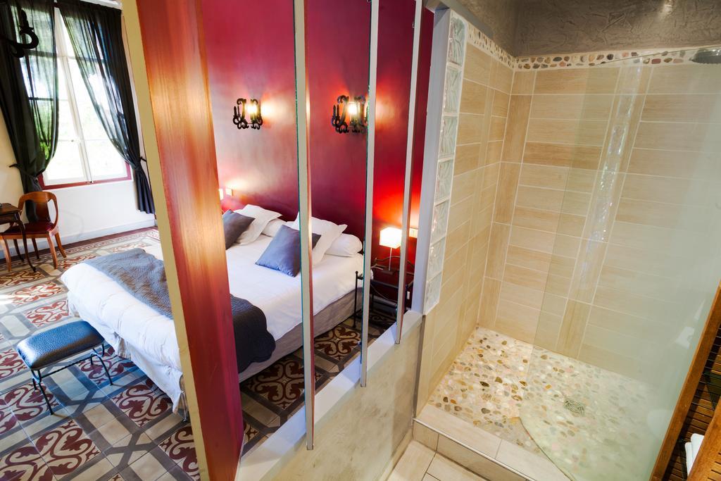 Auberge Du Pont Romain Sommières Eksteriør bilde