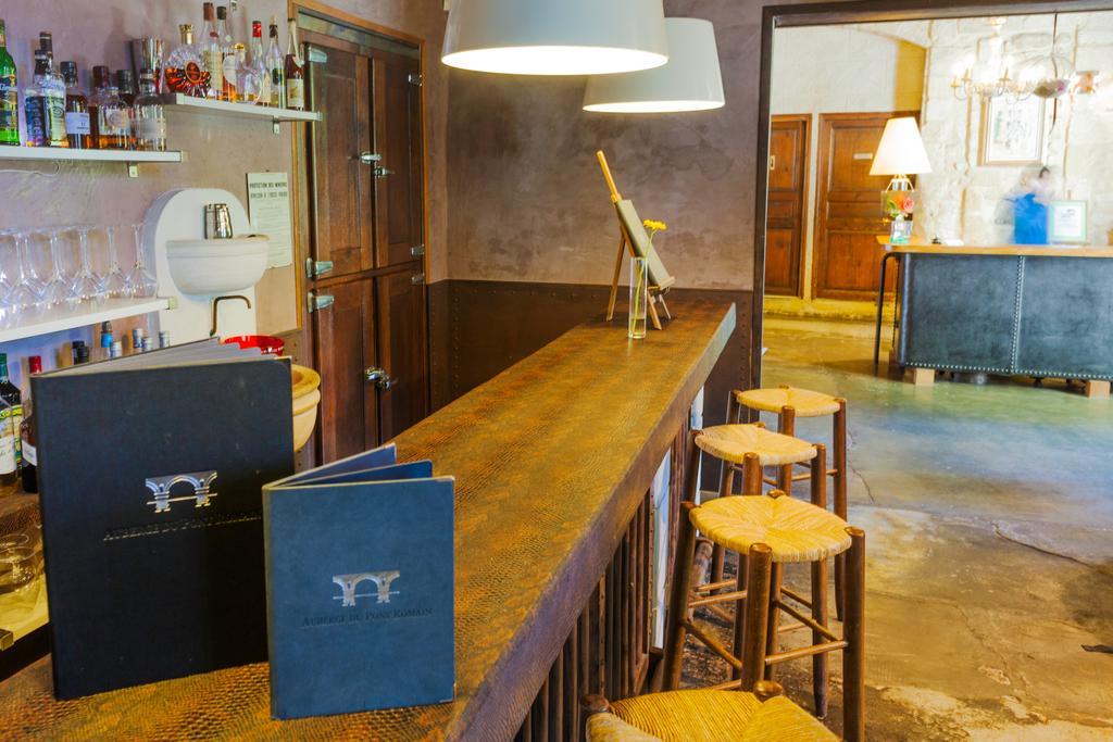 Auberge Du Pont Romain Sommières Eksteriør bilde