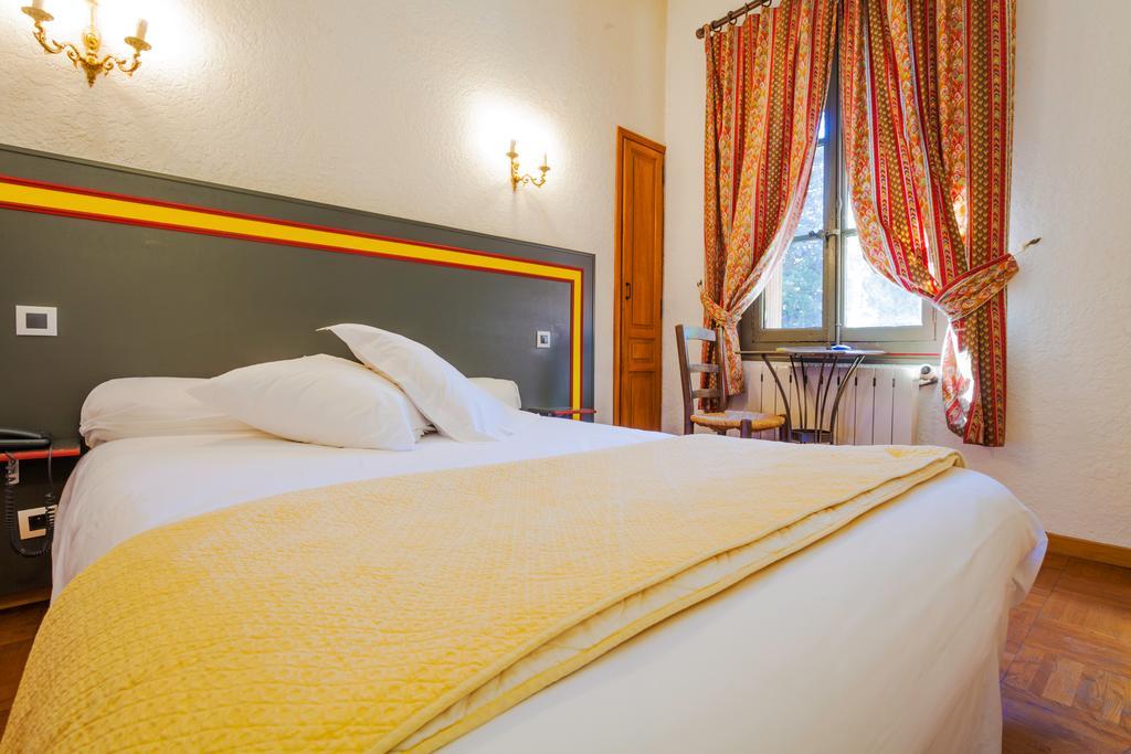 Auberge Du Pont Romain Sommières Rom bilde